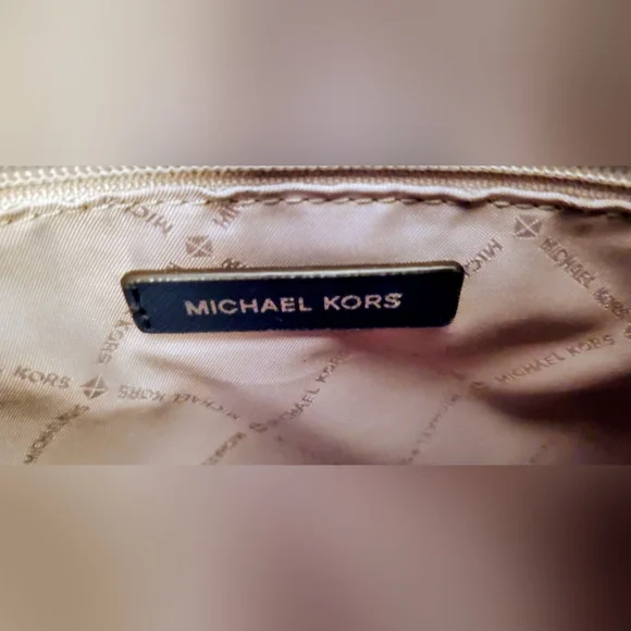 Michael Kors Navy Saffiano Leather Tote Bag - Picture 5 of 11